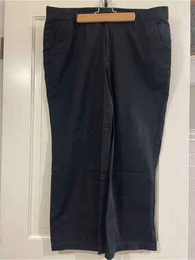 Vintage Chaps Black Cropped Women's Pants